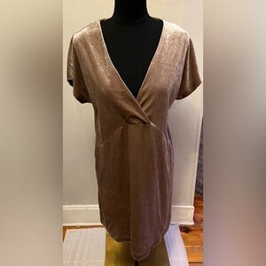 Anthropologie Sunday In Brooklyn Nancy Wrap Dress Velvet Pink Party Size Small
